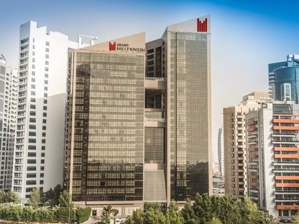 GRAND MILLENNIUM DUBAI GRAND MILLENNIUM DUBAI